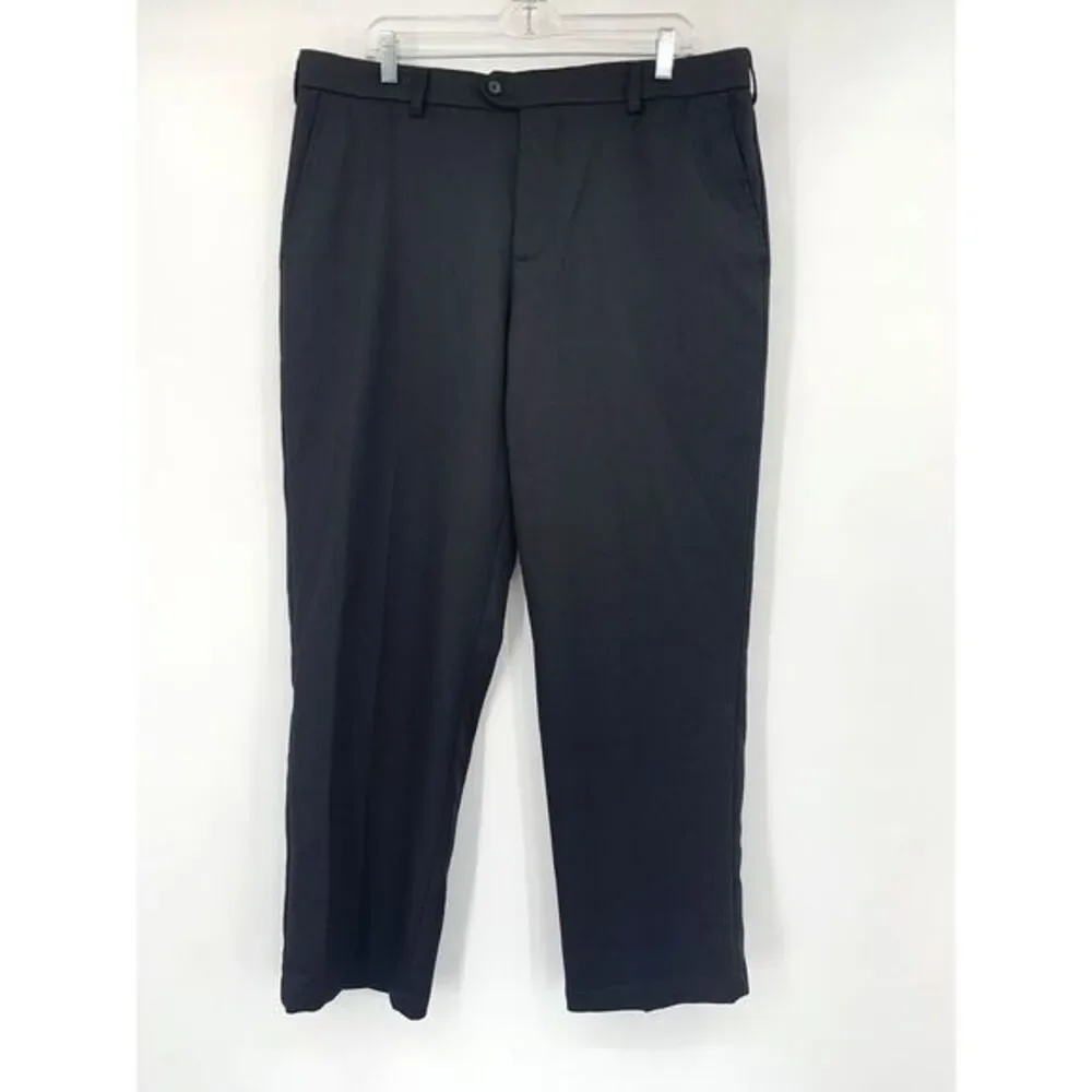 Izod Golf Black Classic Fit Straight Leg Men's Pants‎ Size W36 L30